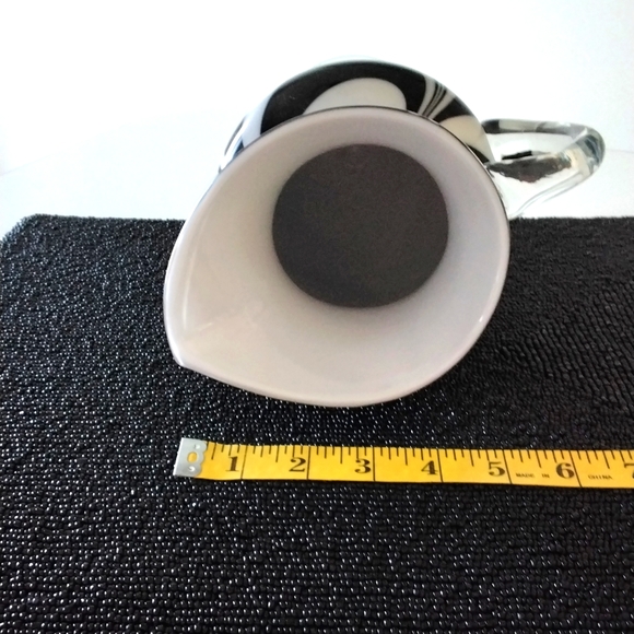 Zebra design glass carafe - Picture 7 of 7